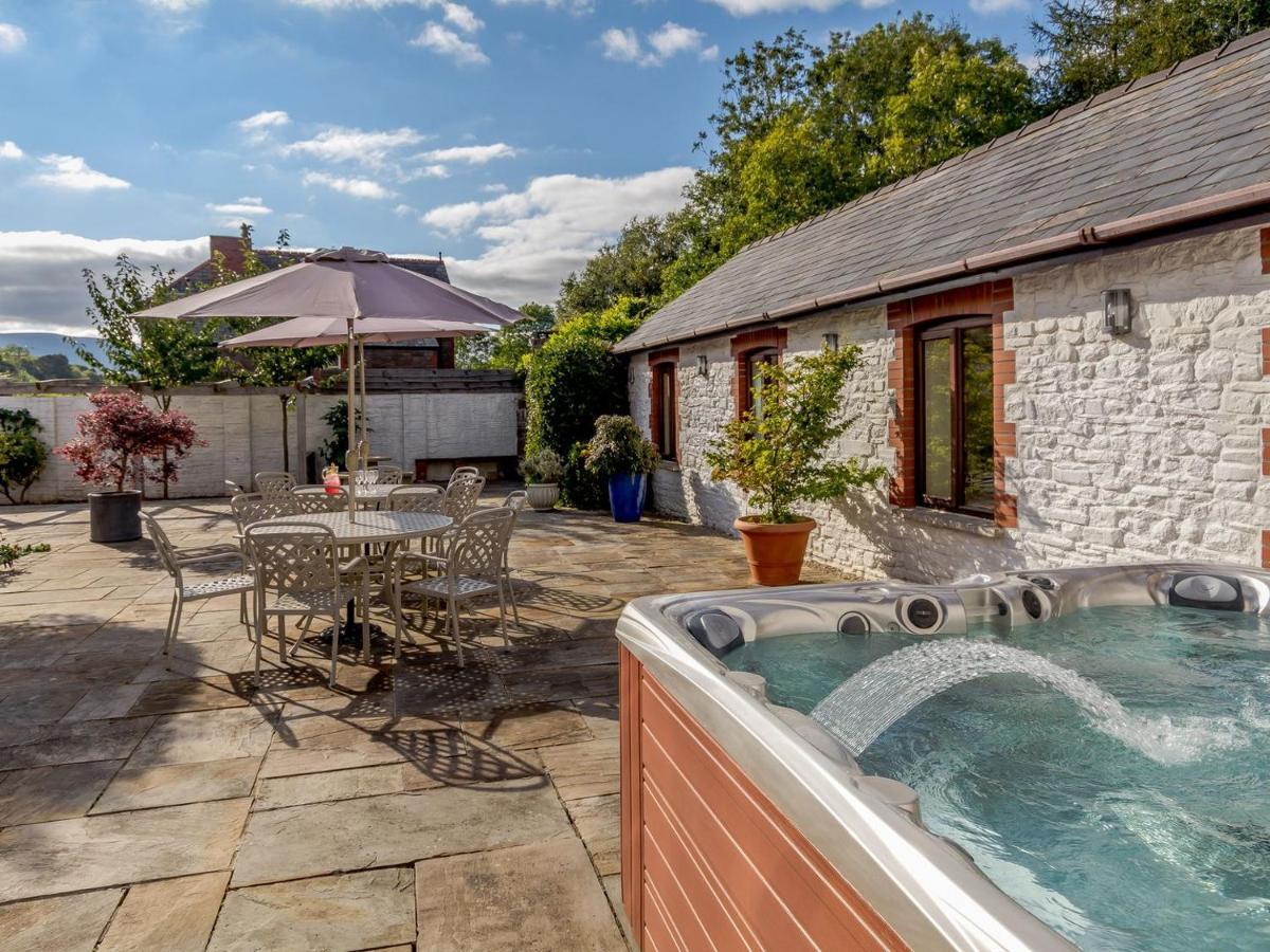 Villa White Horse Farm Abergavenny Exterior foto