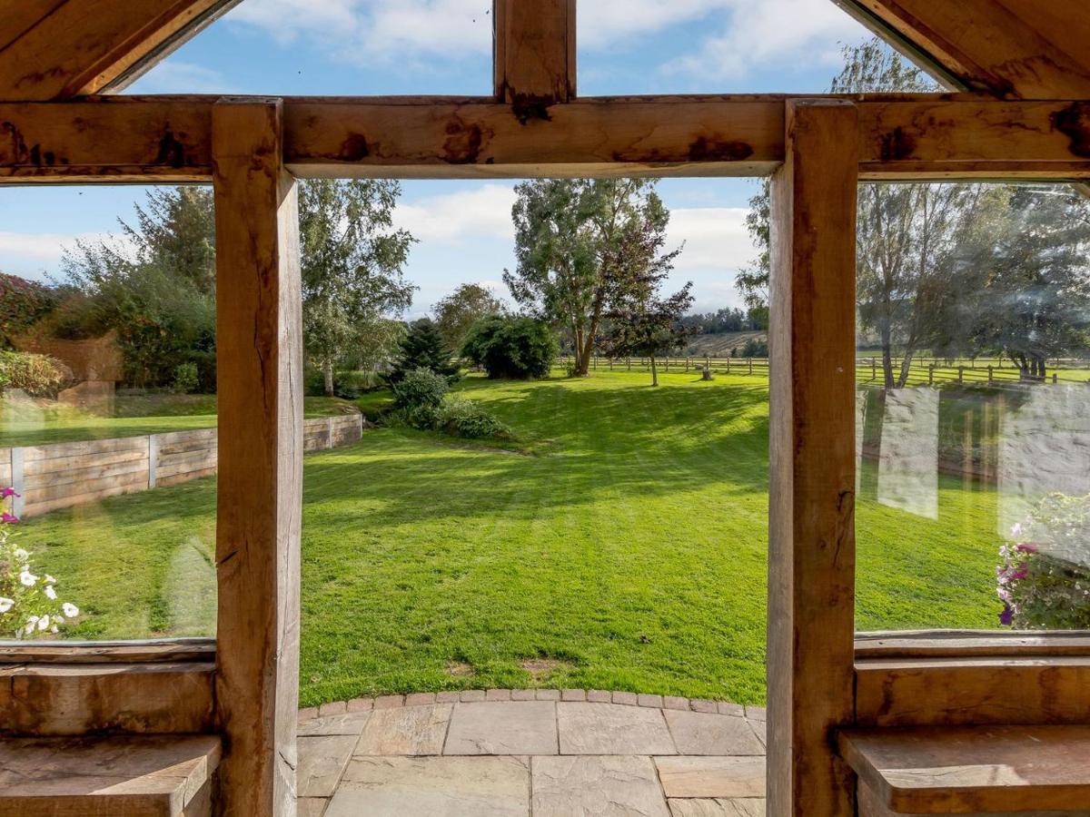 Villa White Horse Farm Abergavenny Exterior foto